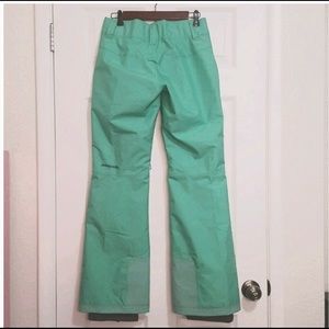 Patagonia women’s snowbelle pants